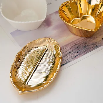 Gold Leaf Keramické Nabíjačku Doska Porcelánu Candy Trinket Misky, Šperky Skladovanie Dosky Riad Riad, Dekoratívne Ovocie T3